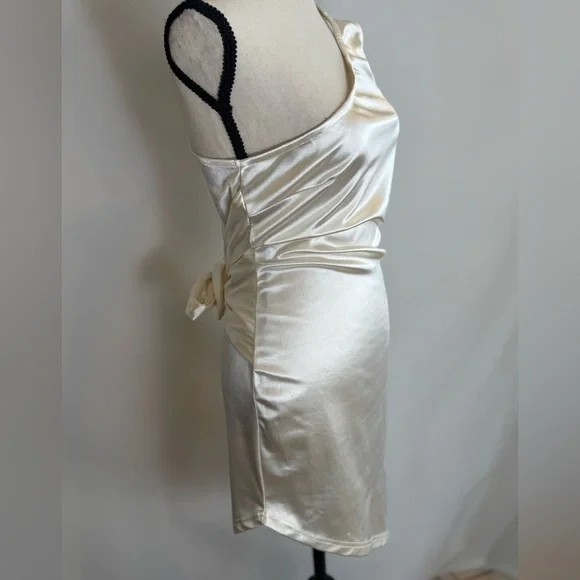 Meshki Women’s Sz Small White Asymmetrical One Shoulder Mini Dress - Picture 5 of 9